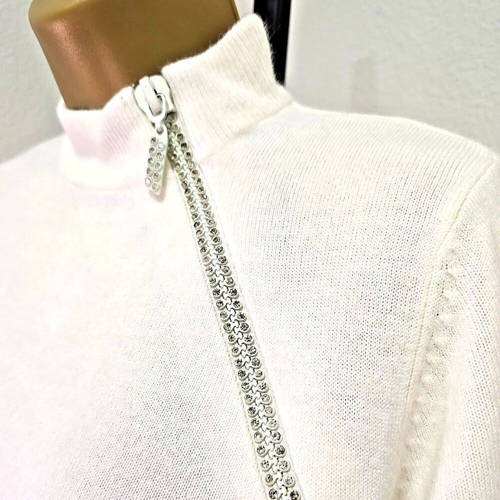 Vtg Asymmetric Rhinestone Zip Sweater Womens Medium Minimalist Cream Old Money